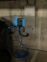 Charger l'image dans la galerie, Borne de recharge RAEDIAN 7,4kW - 32A - Monophasée Type 2S - Wi-Fi / Bluetooth / RFID - Sans GSM
